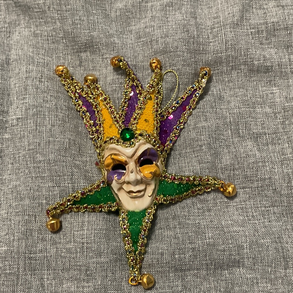 Mardi Gras Jester Mask Ornament/Magnet in Purple, Green & Gold